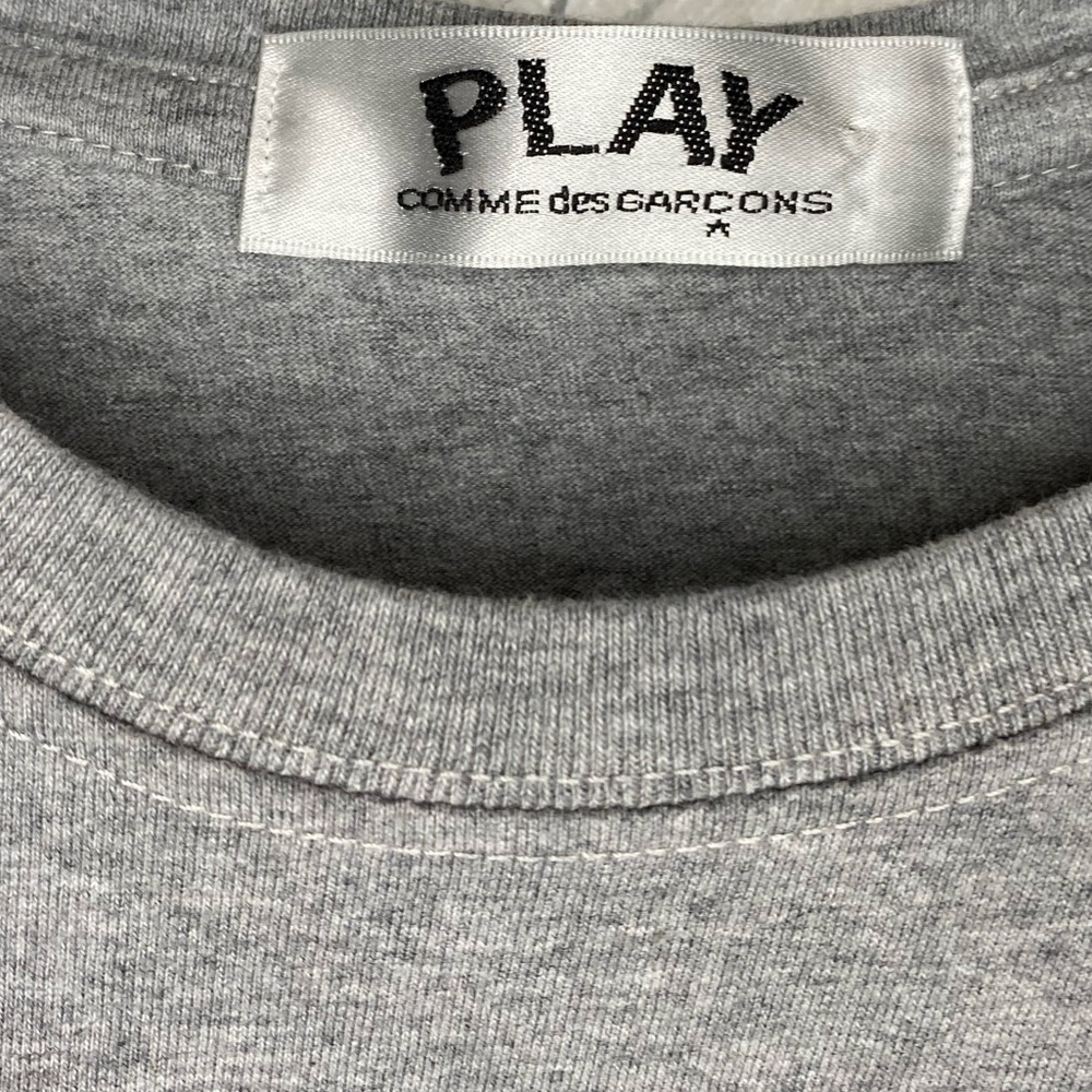 Come des garçons play black heart tee shirt grey - Picture 4 of 12